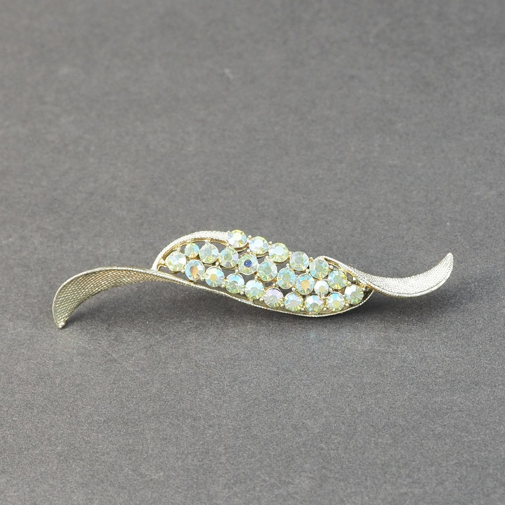 Coro Pegasus Brooch Pin Leaf Wave Gold Tone Aurora Borealis Rhinestone Vintage